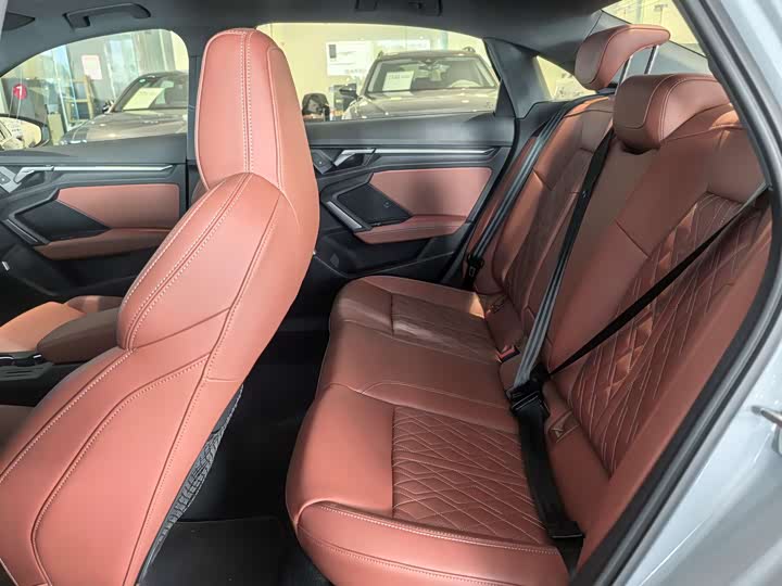 Audi A3 2025 2025款 A3L Limousine 35TFSI 飞驰尊享型