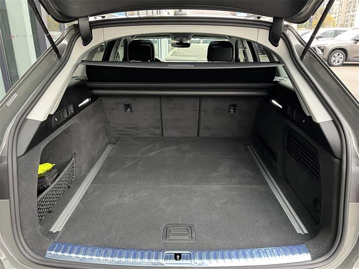 Audi A6 2024 2024款 allroad quattro 55 TFSI 尊享越野型