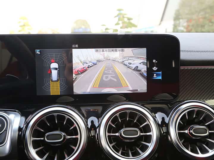 Mercedes-Benz GLB-Class AMG 2023 2023款 AMG GLB 35 4MATIC