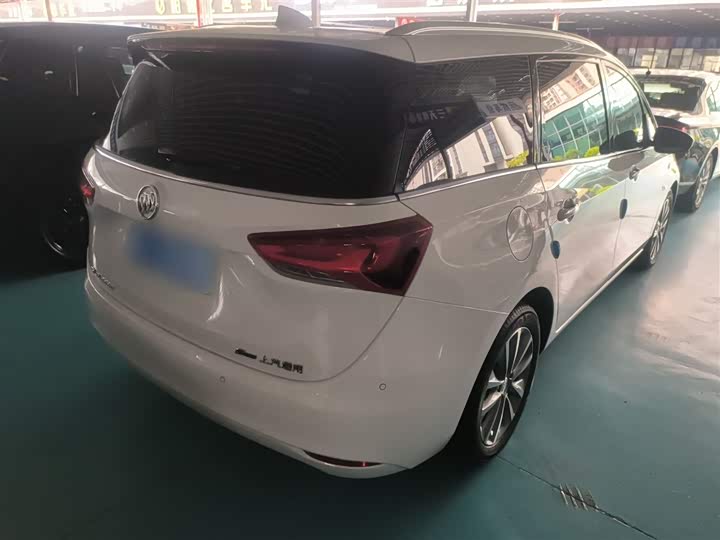 Buick GL6 2021 2021款 323T 轻混动互联豪华型