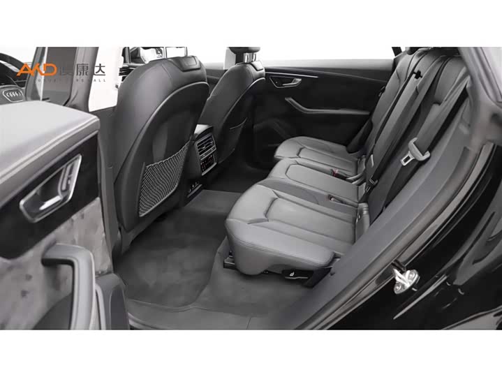 Audi Q8 2022 2022款 55 TFSI 豪华动感型