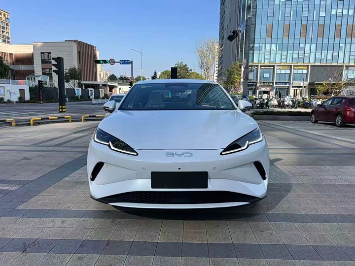 2025 BYD Seal 06 Hybrid/EV