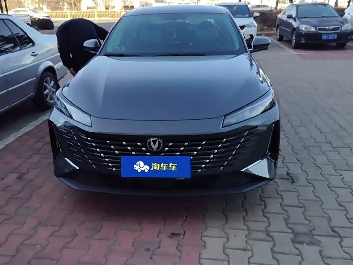 Changan Eado Plus 2025 2025款 蓝鲸 1.5T 500Bar尊贵型