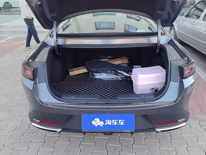 Changan Eado Plus 2025 2025款 蓝鲸 1.5T 500Bar尊贵型