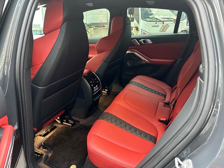 BMW X6 M 2023 2023款 X6 M 雷霆版