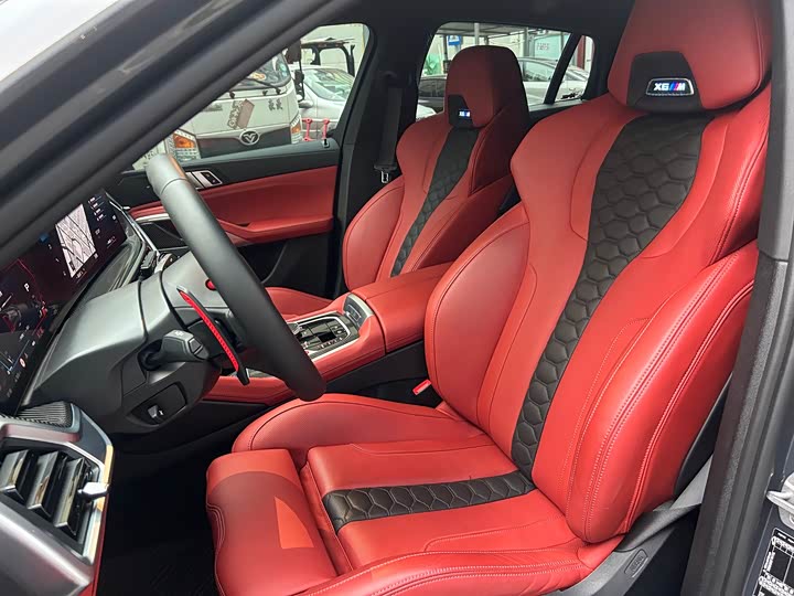 BMW X6 M 2023 2023款 X6 M 雷霆版