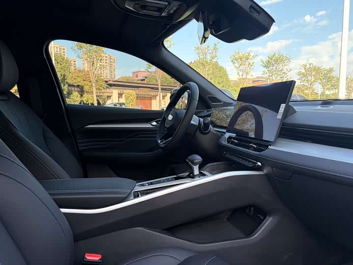 Geely Preface 2026 2026款 东方曜 1.5TD 惊鸿版