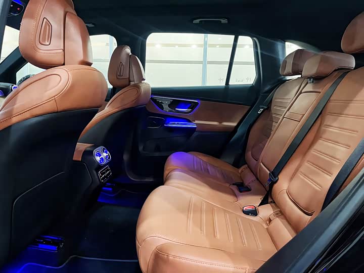 Mercedes-Benz GLC-Class Hybrid 2025 2025款 350 e L 4MATIC 典藏版