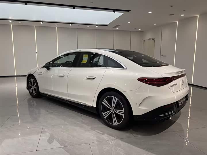Mercedes-Benz EQE 2025 2025款 500 4MATIC 豪华版