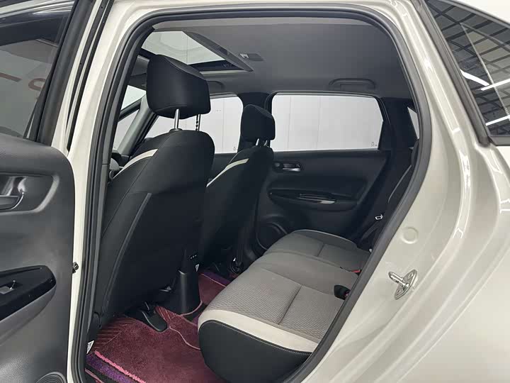 Honda Life 2021 2021款 1.5L CVT CRO-S乐趣版