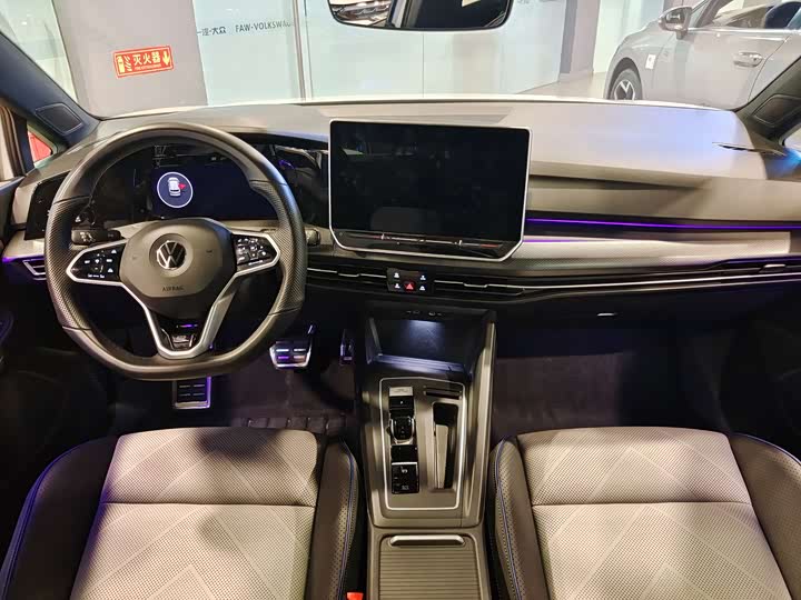 Volkswagen Golf 2025 2025款 改款 300TSI R-Line