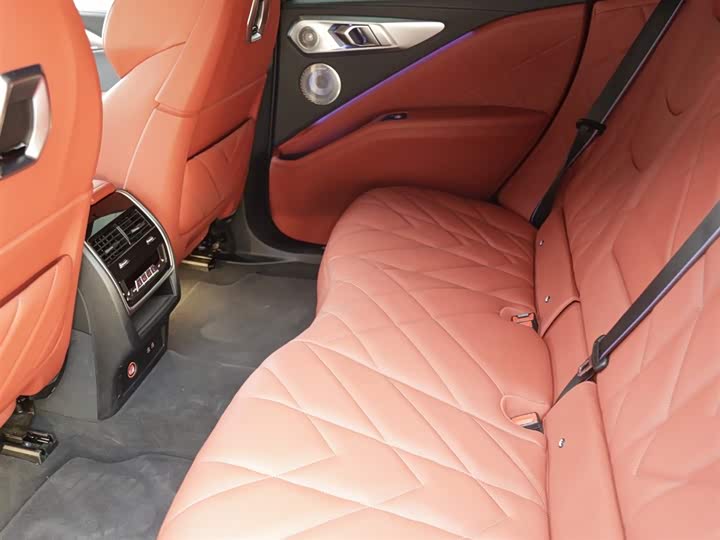 BMW XM 2023 2023款 基本型