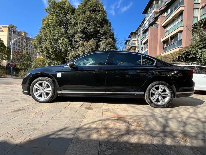 Volkswagen Magotan 2025 2025款 改款二 众享款 280TSI DSG豪华型