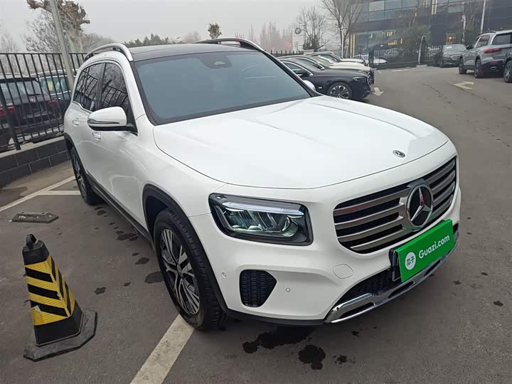 Mercedes-Benz GLB-Class 2025 2025款 GLB 220 动感型