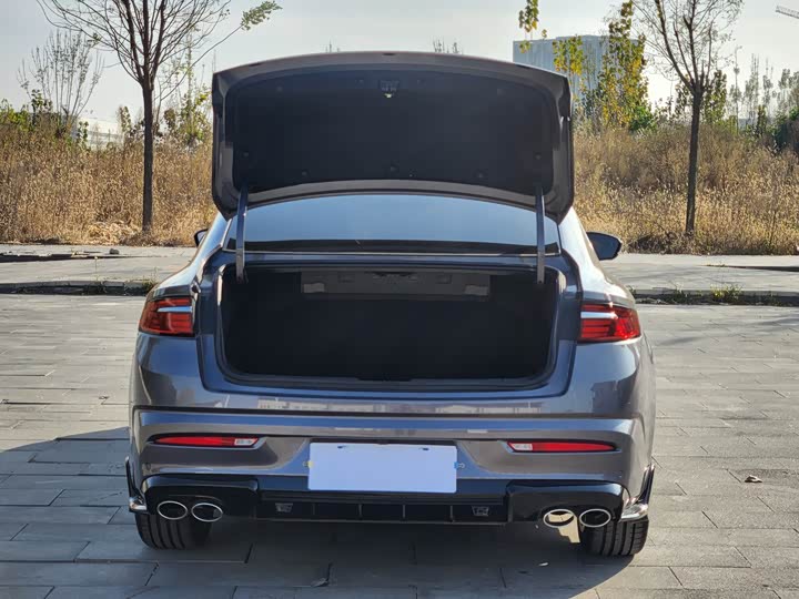 Geely Preface 2025 2025款 东方曜 2.0TD 望月版