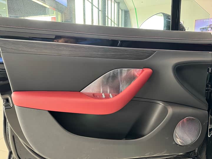 Luxeed S7 2025 2025款 705km Pro