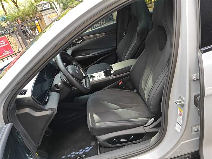 BYD Seal 2025 2025款 600四驱智驾版