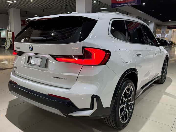 BMW X1 2024 2024款 sDrive25Li X设计套装