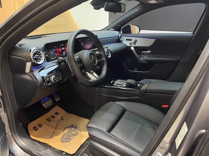 Mercedes-Benz A-Class AMG 2024 2024款 改款 AMG A 35 L 4MATIC