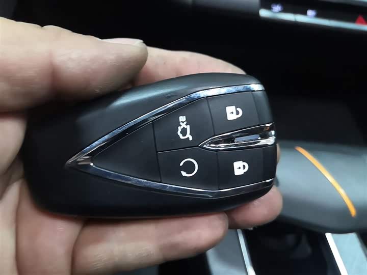 Changan UNI-V Hybrid 2023 2023款 智电iDD 1.5T 113km智趣型（飞快版）