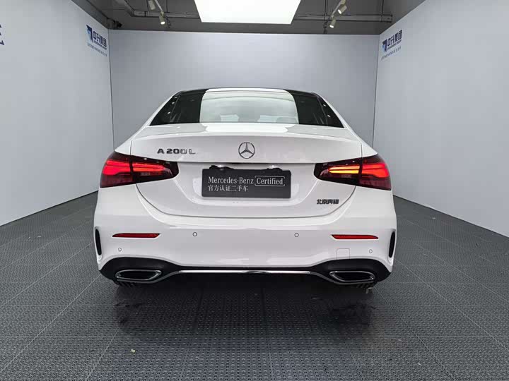 Mercedes-Benz A-Class 2024 2024款 A 200 L 时尚型
