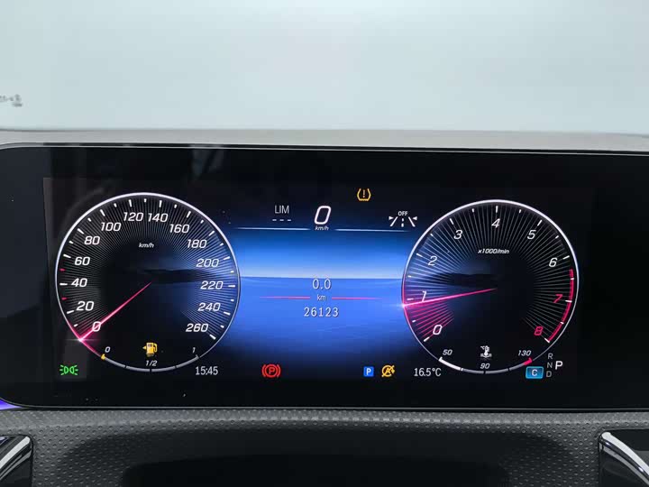 Mercedes-Benz A-Class 2024 2024款 A 200 L 时尚型