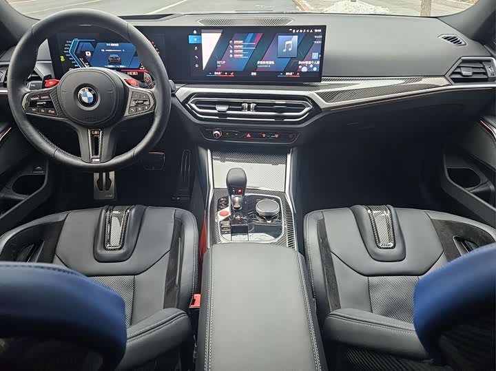 BMW M3 2023 2023款 M3四门轿车 M xDrive 雷霆版