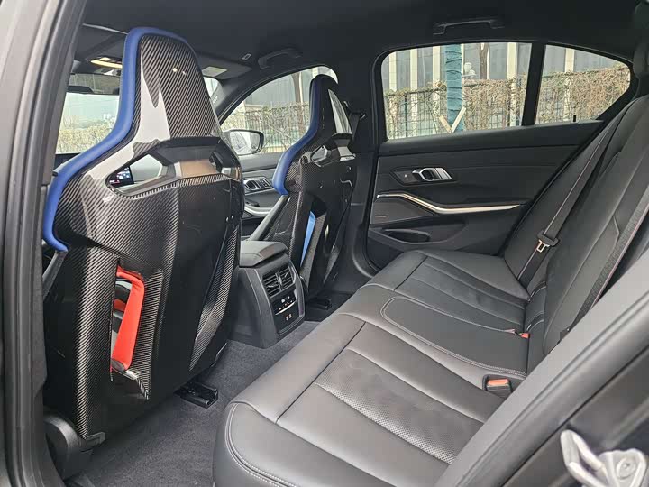 BMW M3 2023 2023款 M3四门轿车 M xDrive 雷霆版