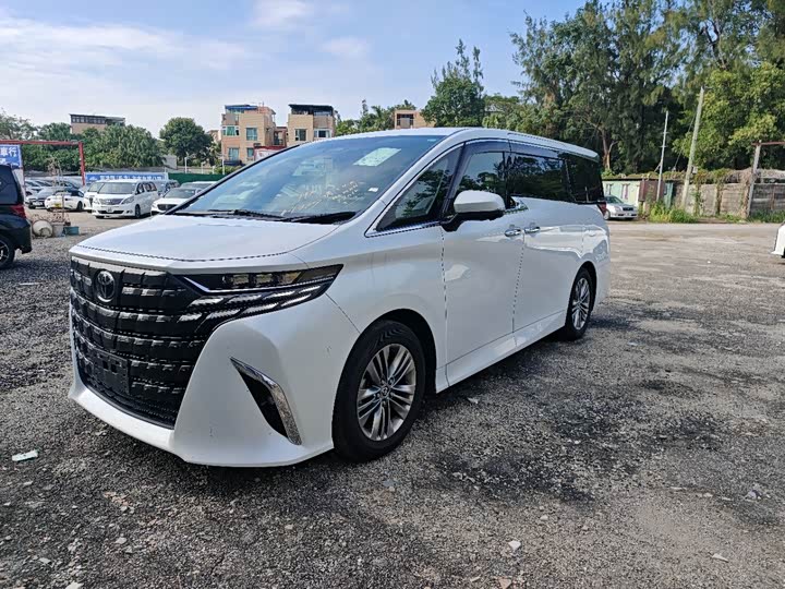 Toyota Alphard 2023 2023款 双擎 2.5L 臻享·黄金版