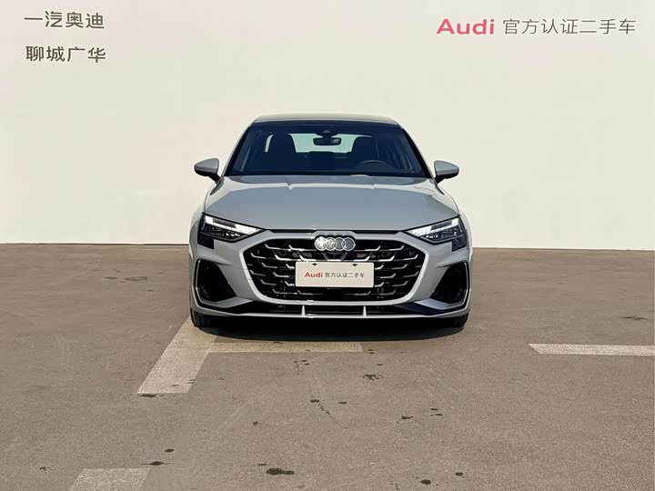 Audi A3 2025 2025款 A3L Limousine 35TFSI 飞驰尊享型
