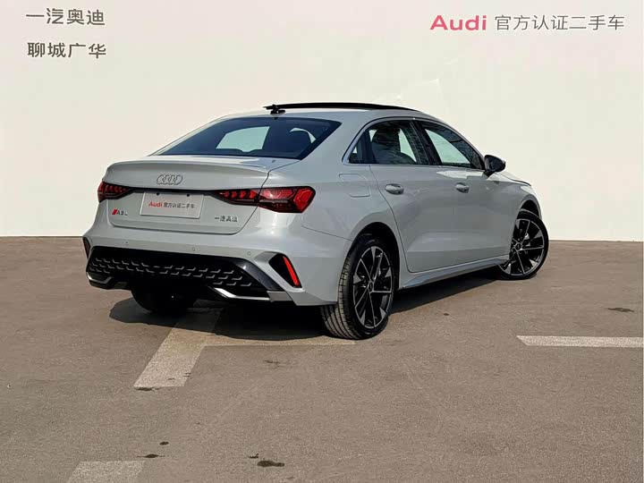 Audi A3 2025 2025款 A3L Limousine 35TFSI 飞驰尊享型