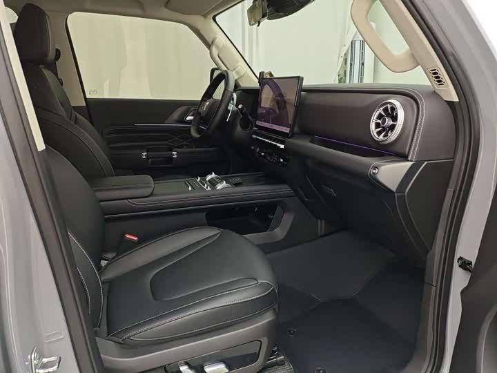 Tank 300 Hybrid 2025 2025款 Hi4-T 37.1kWh