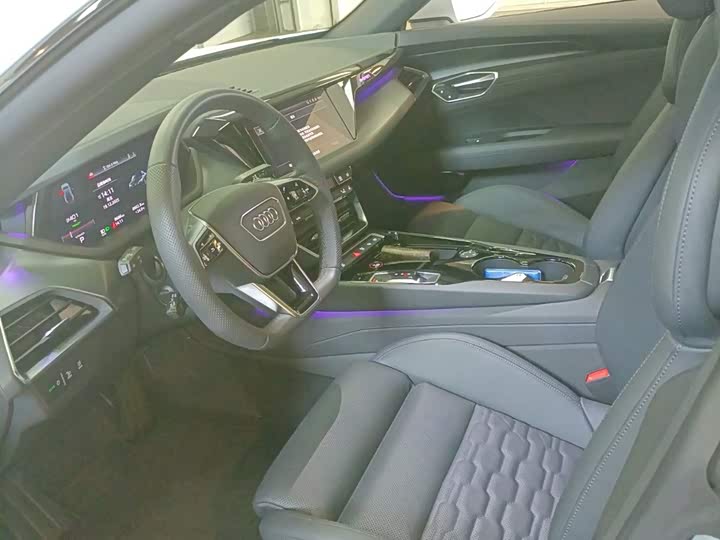 Audi e-tron GT 2023 2023款 基本型