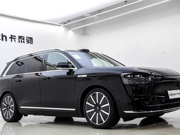 Aito M9 2025 2025款 增程 Ultra版 52kWh 6座版