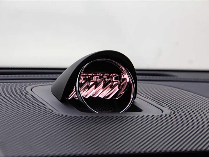 Aito M9 2025 2025款 增程 Ultra版 52kWh 6座版