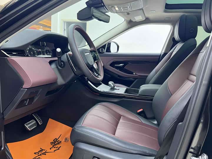 Land Rover Range Rover Evoque L 2024 2024款 揽胜极光L SE 驭光尊耀版
