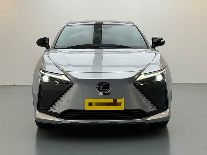 Lexus RZ 2023 2023款 450e 四驱纵享版