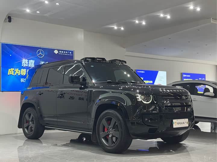 Land Rover Defender 2025 2025款 110 3.0T P400 X-Dynamic HSE