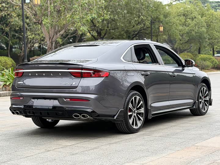 Geely Preface 2025 2025款 东方曜 2.0TD 望月版