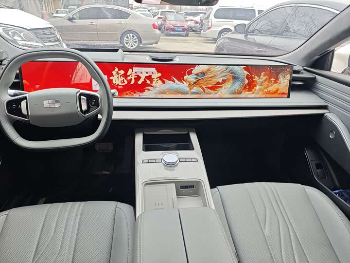 Geely Galaxy E8 2024 2024款 665km 后驱星舰 远航版