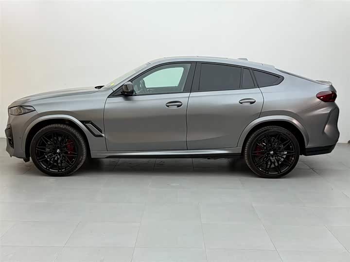 BMW X6 M 2023 2023款 X6 M 雷霆版