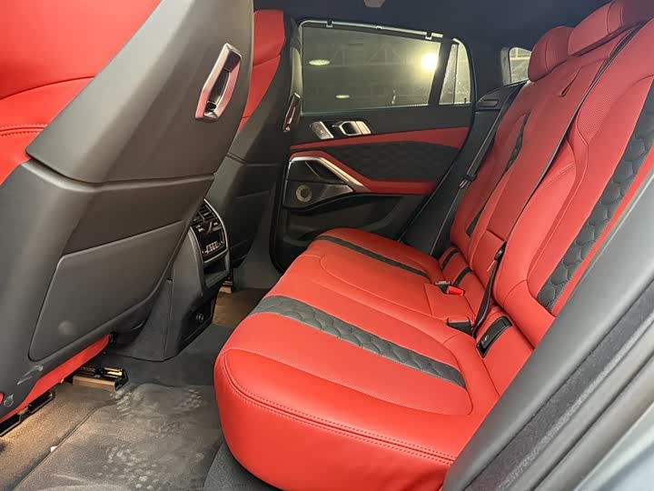BMW X6 M 2023 2023款 X6 M 雷霆版