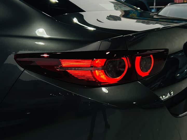 Mazda 3 (Axela) 2023 2023款 2.0L 自动质臻版