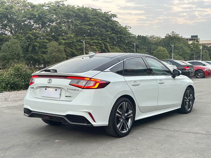 Honda Integra 2023 2023款 2.0L e:HEV 锐·豪华版