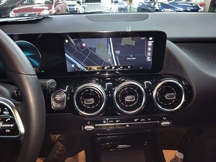 Mercedes-Benz B-Class 2022 2022款 改款 B 200 时尚型