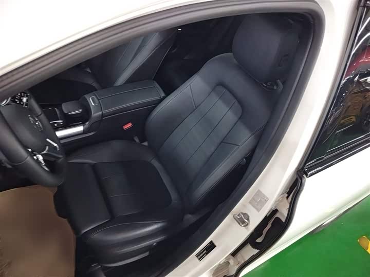 Mercedes-Benz B-Class 2022 2022款 改款 B 200 时尚型