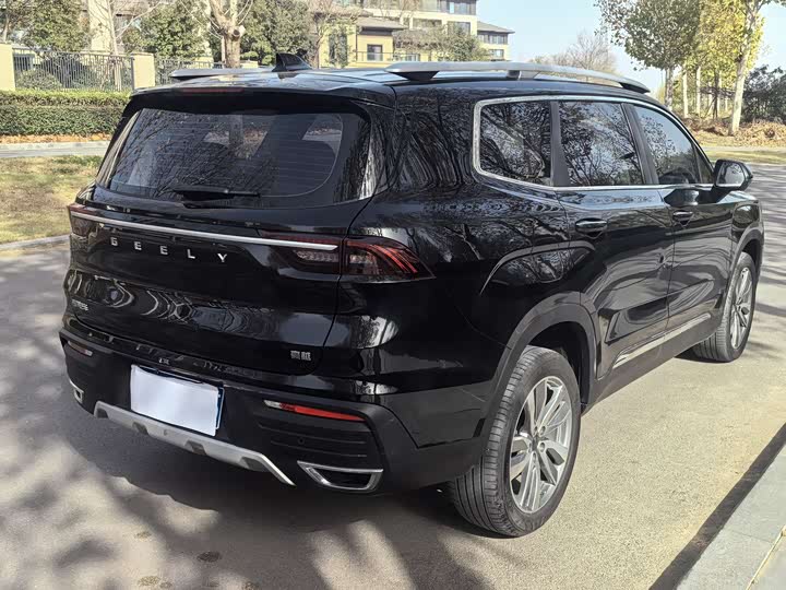 Geely Okavango 2022 2022款 1.8TD 自动尊贵型 7座