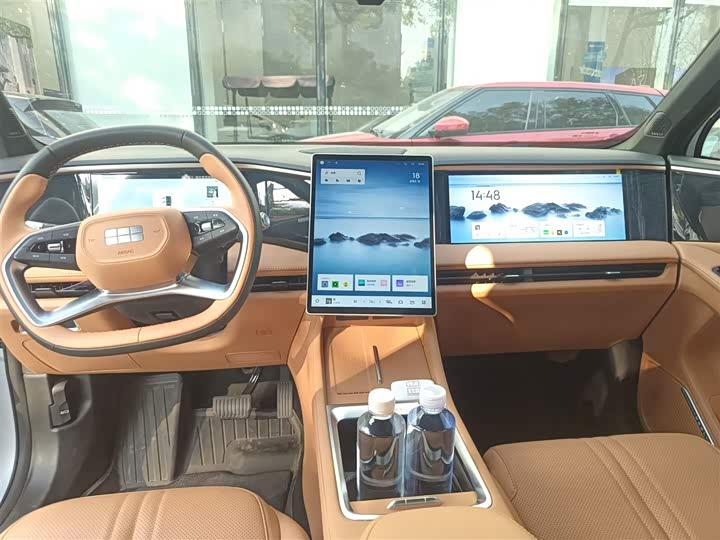 Geely Galaxy L7 2025 2025款 EM-i 115km 探索+版