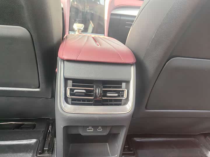 Hongqi H5 2025 2025款 1.5T DCT旗悦版