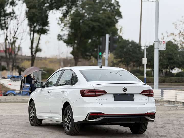 Volkswagen Lavida 2024 2024款 300TSI DSG星空领先版
